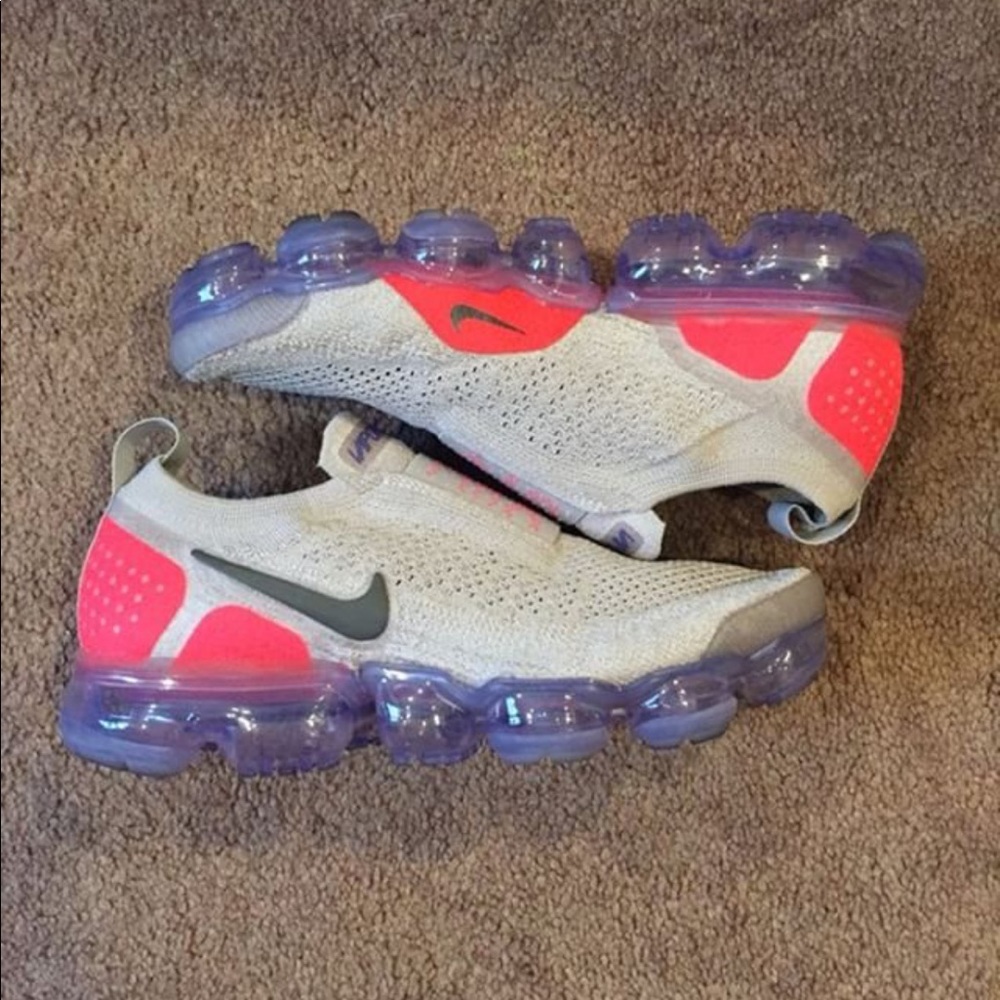 Vapor maxes
